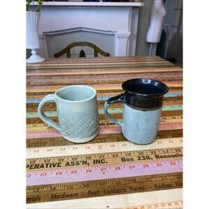 Hand Thrown Art Pottery Tea Coffee Mugs Artist Signed Lot of 2 Handmade